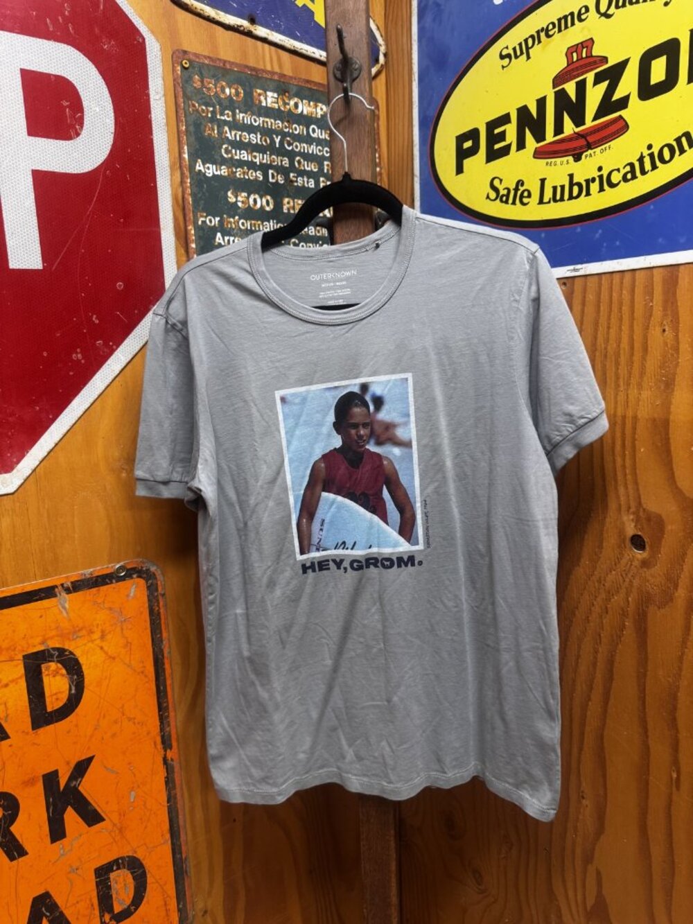 Outerknown Graphic T-Shirt Grey M